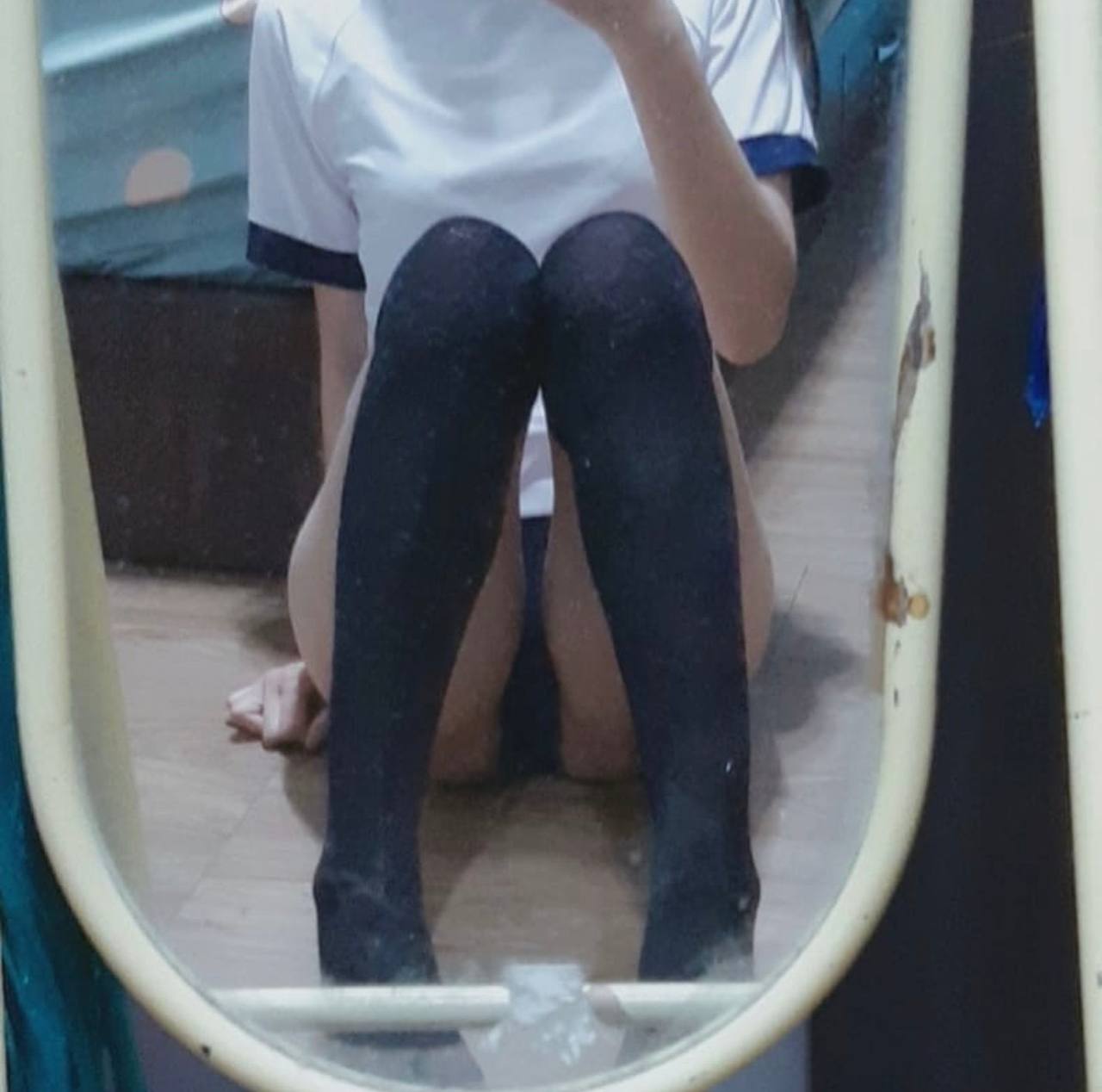 DVEH-014 Một Cosplayer Lolita sắp nghỉ hưu đã đưa ra một quyết định bị cấm! Chụp ảnh xuất tinh ngoài da với người hâm mộ